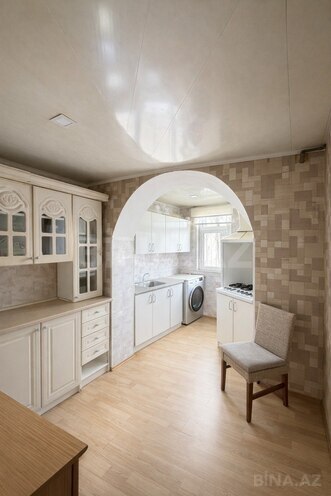 Satılır 2 otaqlı köhnə tikili 55 m², Xalqlar Dostluğu m., photo 5 from 11