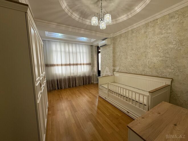 Satılır 4 otaqlı yeni tikili 185 m², 28 May m., photo 14 from 17