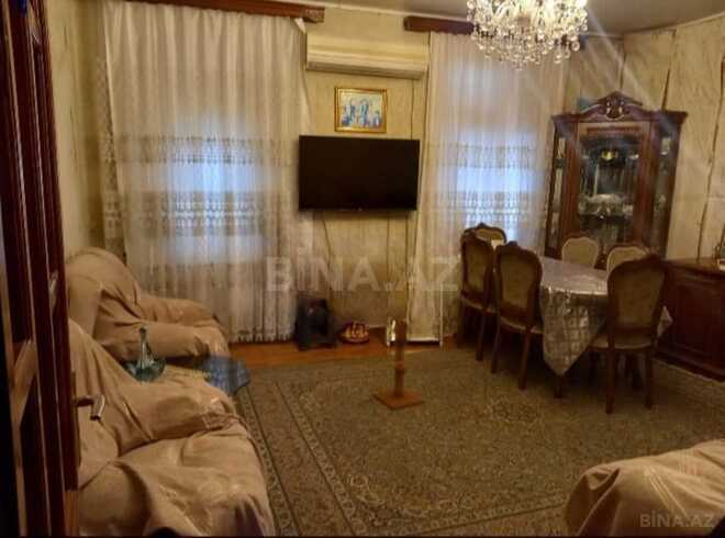 Satılır 3 otaqlı köhnə tikili 70 m², Azadlıq Prospekti m., photo 1 from 18
