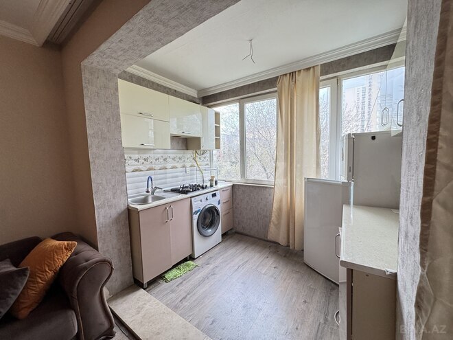 Сдаётся 2-комн. вторичка 40 м², м. Нефтчиляр, photo 4 from 8