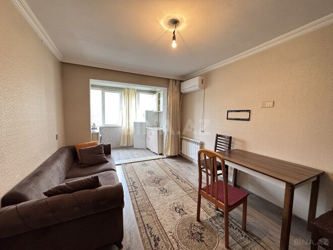 Сдаётся 2-комн. вторичка 40 м², м. Нефтчиляр, photo 3 from 8