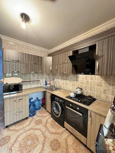 Продаётся 5-комн. вторичка 110 м², Насиминский  р., photo 13 from 17