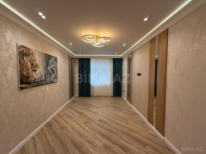 Продаётся 3-комн. вторичка 80 м², м. Халглар Достлугу, photo 1 from 19