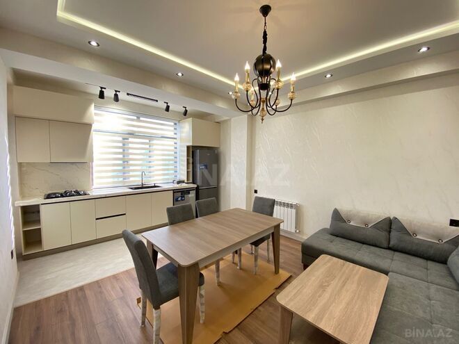 Сдаётся 2-комн. новостройка 55 м², м. Нефтчиляр, photo 1 from 12