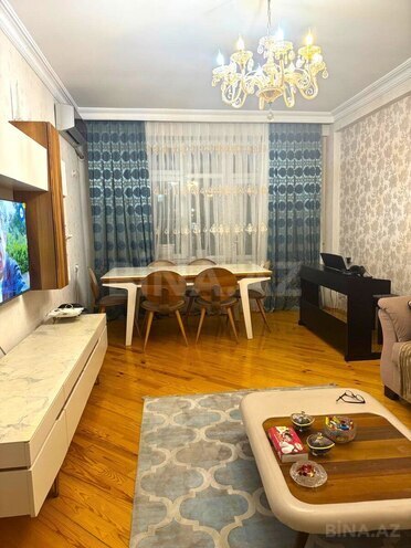 Продаётся 3-комн. новостройка 120 м², м. Ази Асланов, photo 1 from 13