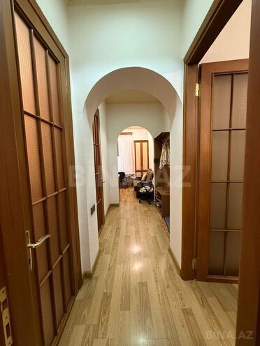 Сдаётся 2-комн. вторичка 60 м², м. Низами, photo 6 from 10