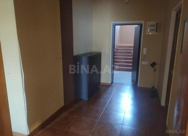 Сдаётся 3-комн. новостройка 126 м², м. Элмляр Академиясы, photo 1 from 13