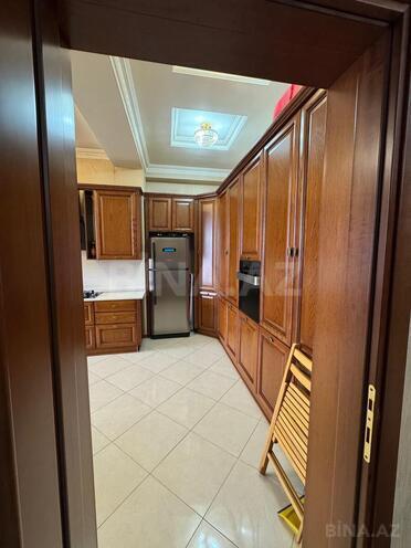 Продаётся 3-комн. новостройка 175 м², Насиминский  р., photo 9 from 24