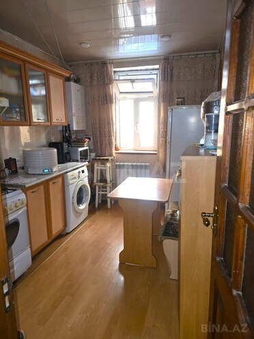 Satılır 4 otaqlı köhnə tikili 90 m², Qara Qarayev m., photo 8 from 11