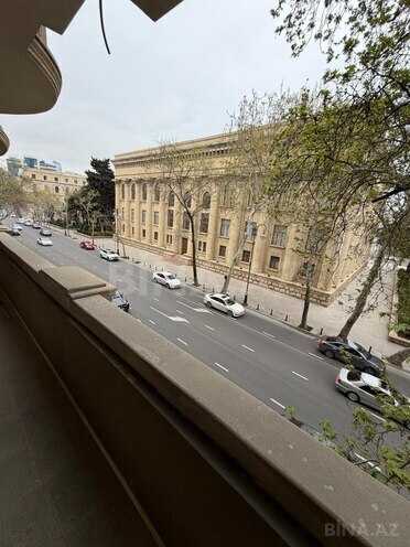 Продаётся 3-комн. вторичка 164 м², м. Сахил, photo 15 from 20