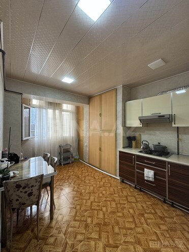 Продаётся 2-комн. вторичка 60 м², Ясамальский р., photo 8 from 15