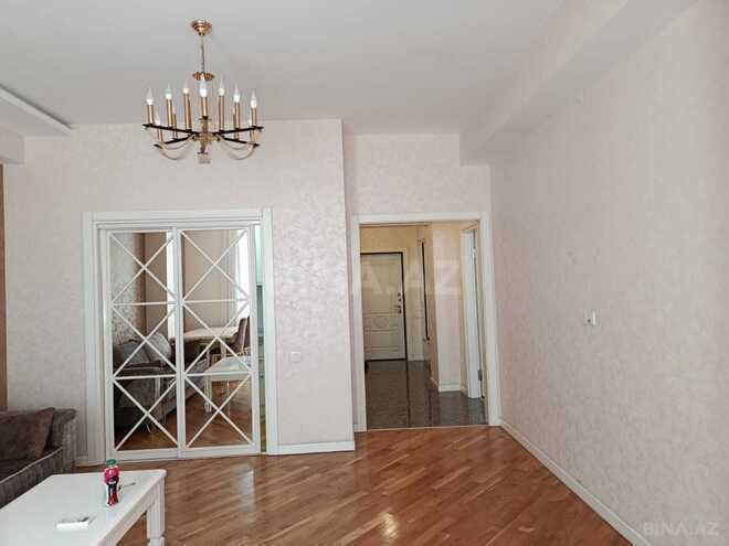 Сдаётся 3-комн. новостройка 70 м², м. Кара Караев, photo 4 from 19