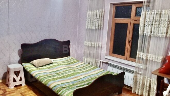 Продаётся 2-комн. вторичка 57 м², м. Нефтчиляр, photo 10 from 12