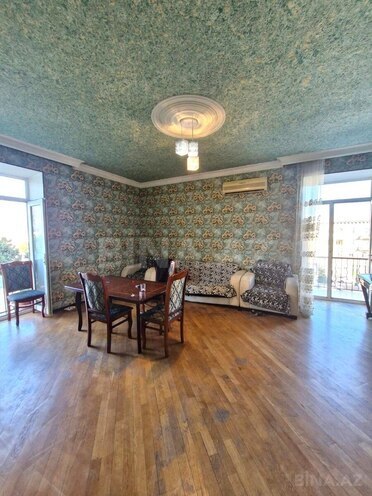 Продаётся 3-комн. вторичка 73 м², м. Нариман Нариманов, photo 3 from 17