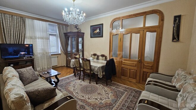 Продаётся 3-комн. вторичка 90 м², м. Низами, photo 7 from 32