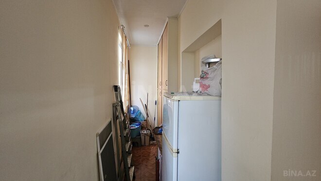 Продаётся 3-комн. вторичка 90 м², м. Низами, photo 8 from 32