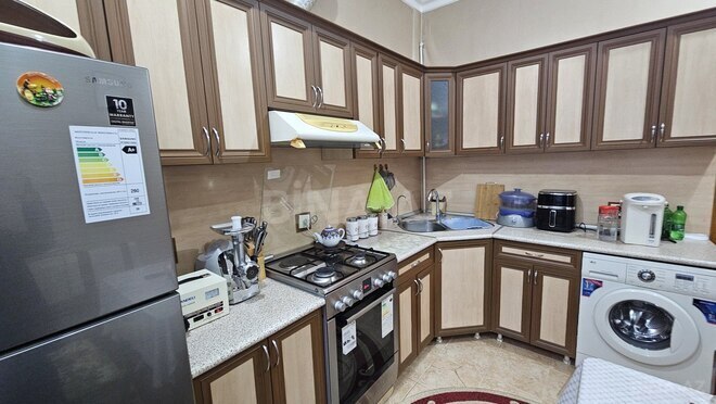 Продаётся 3-комн. вторичка 90 м², м. Низами, photo 10 from 32