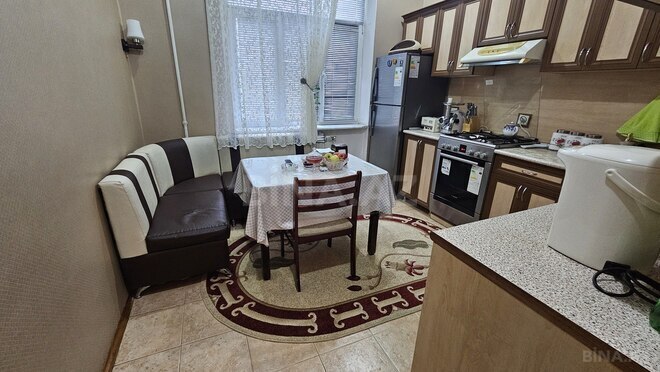 Продаётся 3-комн. вторичка 90 м², м. Низами, photo 12 from 32