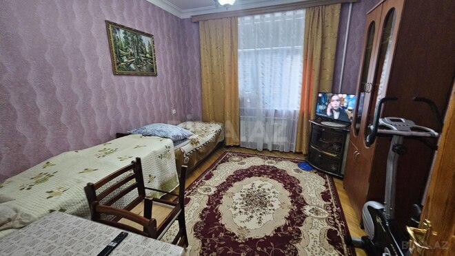 Продаётся 3-комн. вторичка 90 м², м. Низами, photo 23 from 32