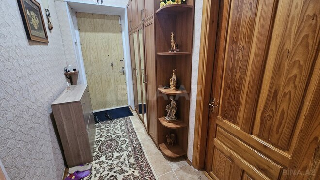 Продаётся 3-комн. вторичка 90 м², м. Низами, photo 26 from 32