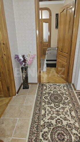 Продаётся 3-комн. вторичка 90 м², м. Низами, photo 31 from 32