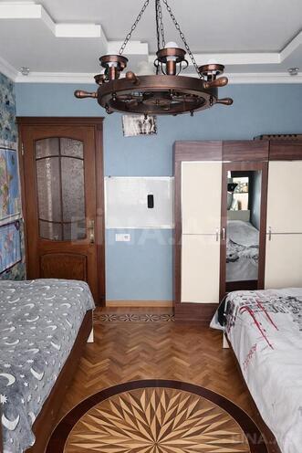Satılır 5 otaqlı köhnə tikili 120 m², Bakıxanov q., photo 12 from 19