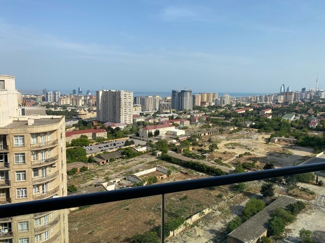 Сдаётся 3-комн. новостройка 110 м², м. 8 ноября, photo 26 from 32