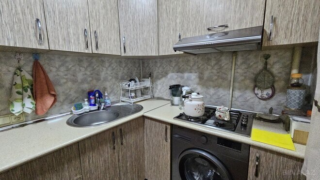 Продаётся 2-комн. вторичка 50 м², м. Иншаатчылар, photo 13 from 27