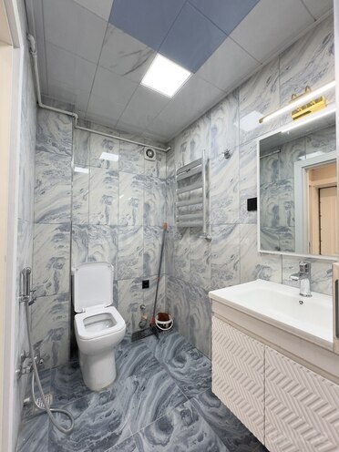 Satılır 2 otaqlı köhnə tikili 45 m², Nərimanov r., photo 15 from 17