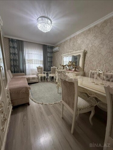 Продаётся 2-комн. вторичка 65 м², м. Ази Асланов, photo 9 from 13
