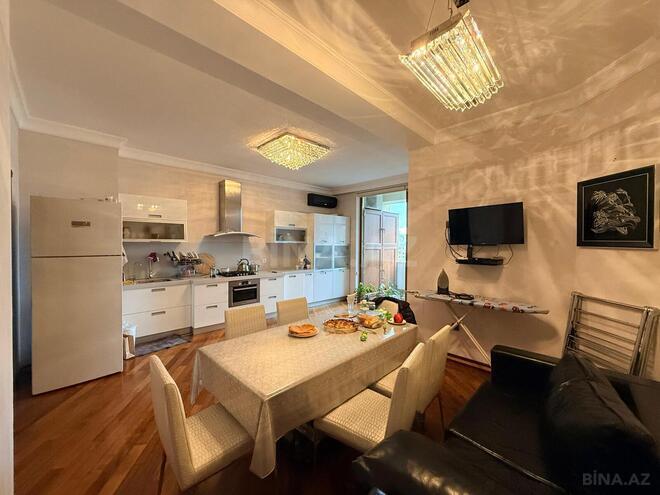 Satılır 4 otaqlı yeni tikili 220 m², 28 May m., photo 14 from 26