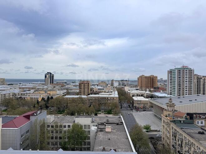 Satılır 4 otaqlı yeni tikili 220 m², 28 May m., photo 23 from 26