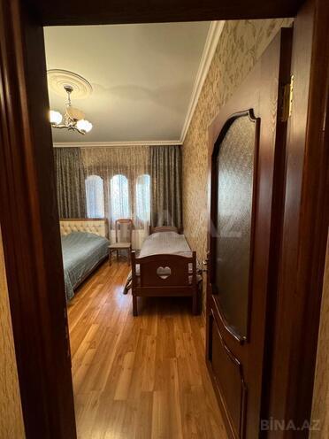 Satılır 2 otaqlı köhnə tikili 65 m², photo 12 from 25