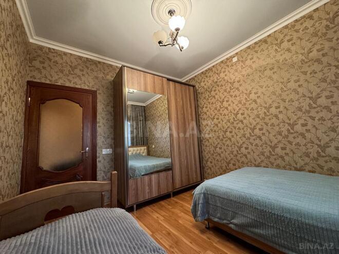 Satılır 2 otaqlı köhnə tikili 65 m², photo 14 from 25