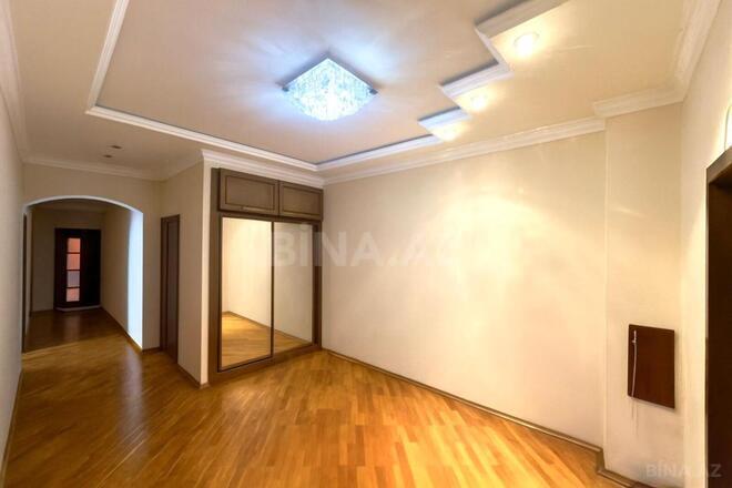 Продаётся 3-комн. новостройка 135 м², Насиминский  р., photo 19 from 30