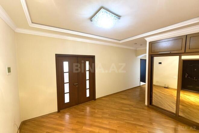Продаётся 3-комн. новостройка 135 м², Насиминский  р., photo 20 from 30