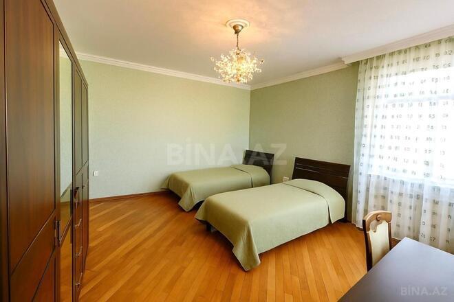 Продаётся 3-комн. новостройка 135 м², Насиминский  р., photo 12 from 30