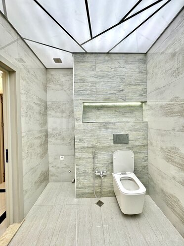 Satılır 2 otaqlı yeni tikili 85 m², Qara Qarayev m., photo 6 from 17