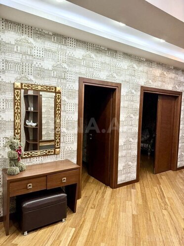 Сдаётся 3-комн. новостройка 150 м², м. Элмляр Академиясы, photo 3 from 26