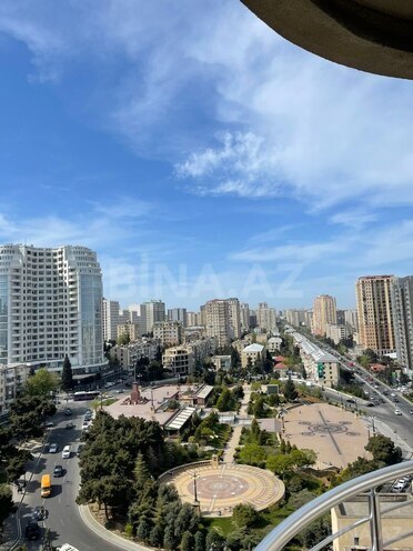 Сдаётся 3-комн. новостройка 150 м², м. Элмляр Академиясы, photo 23 from 26