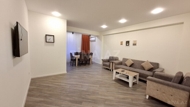 Продаётся 2-комн. вторичка 82 м², м. Азадлыг проспекти, photo 17 from 32