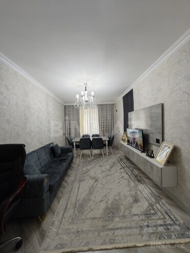 Satılır 3 otaqlı köhnə tikili 75 m², Bakıxanov q., photo 1 from 15