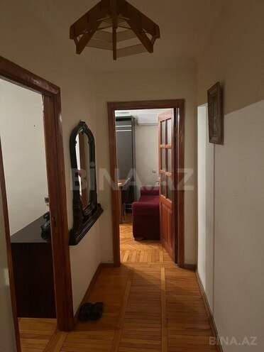 Сдаётся 2-комн. вторичка 68 м², м. Нариман Нариманов, photo 1 from 8