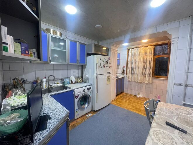 Продаётся 3-комн. вторичка 85 м², м. Халглар Достлугу, photo 10 from 17