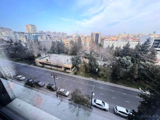Satılır 2 otaqlı köhnə tikili 61 m², Nərimanov r., photo 18 from 19