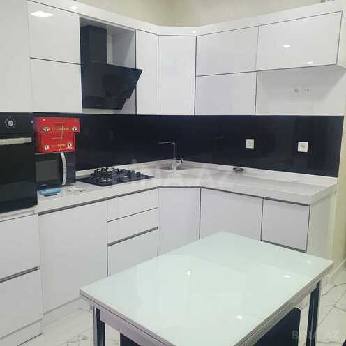 Сдаётся 3-комн. новостройка 106 м², м. 8 ноября, photo 10 from 19