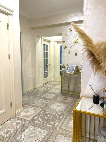 Продаётся 4-комн. новостройка 170 м², пос. Бадамдар, photo 22 from 29