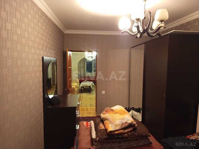 Продаётся 2-комн. вторичка 45 м², м. Нефтчиляр, photo 5 from 12