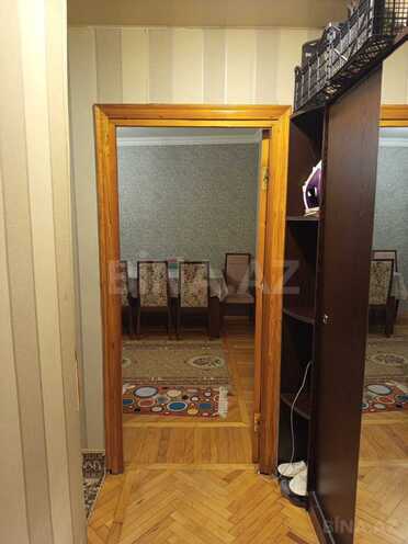 Продаётся 2-комн. вторичка 45 м², м. Нефтчиляр, photo 7 from 12