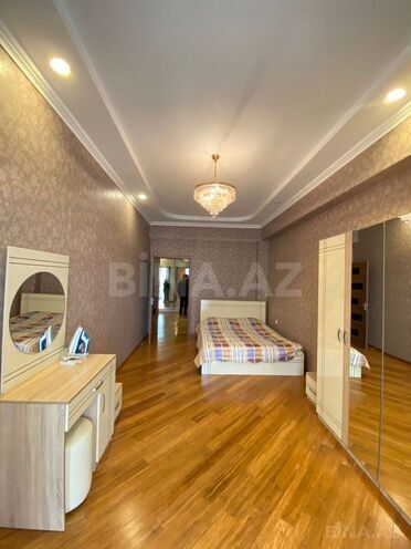 Сдаётся 3-комн. новостройка 120 м², м. Нариман Нариманов, photo 8 from 23